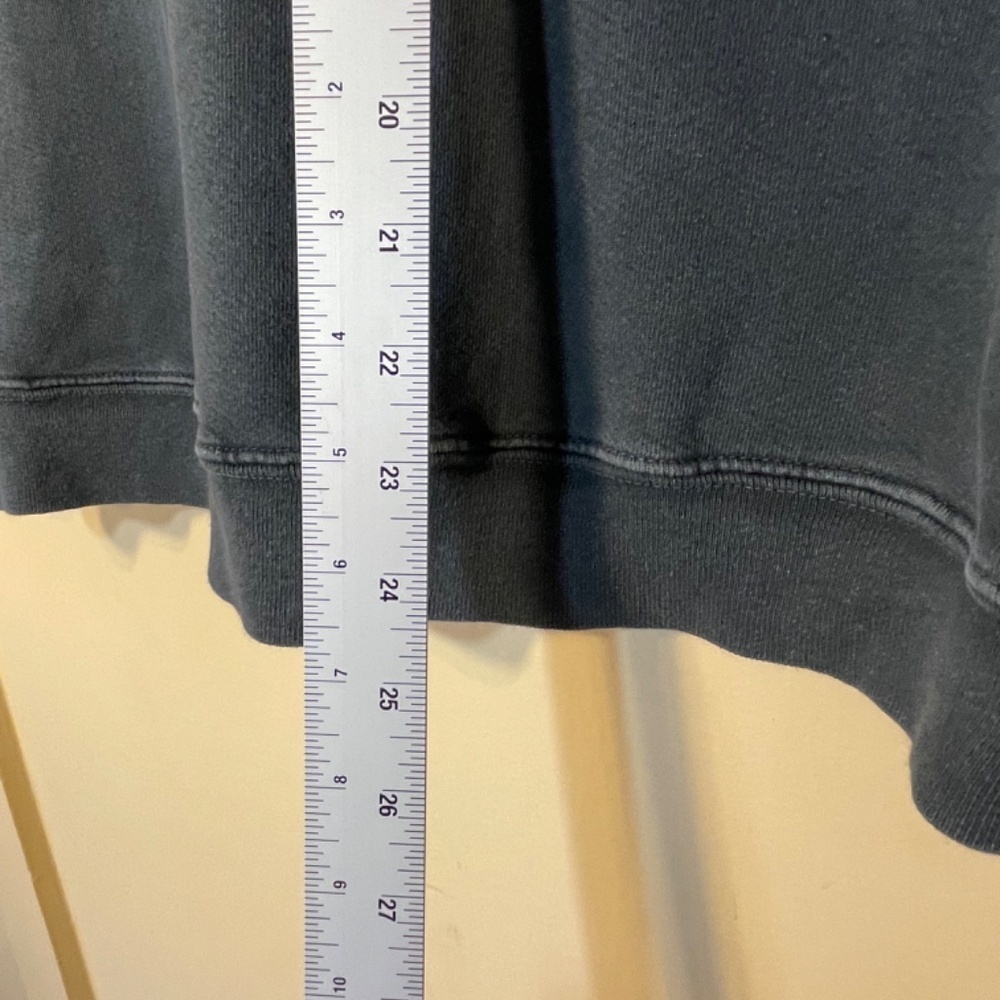 Nashville Women's Black obersized Pull OverSweater - Picture 3 of 9